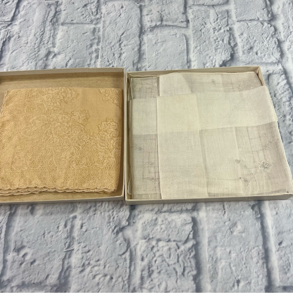 Vintage handkerchiefs new in original box